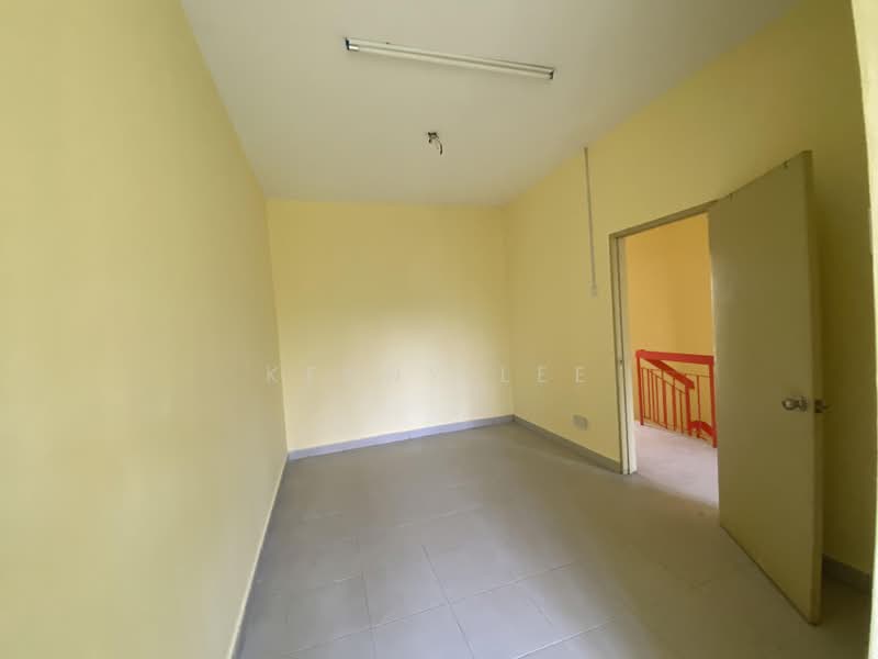 2-storey Terraced House for Sale in Bandar Seri Putra (Bangi) - Kenny Lee - Interior - PropertyGuru.com.my