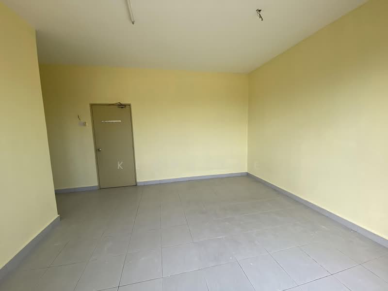 2-storey Terraced House for Sale in Bandar Seri Putra (Bangi) - Kenny Lee - Interior - PropertyGuru.com.my