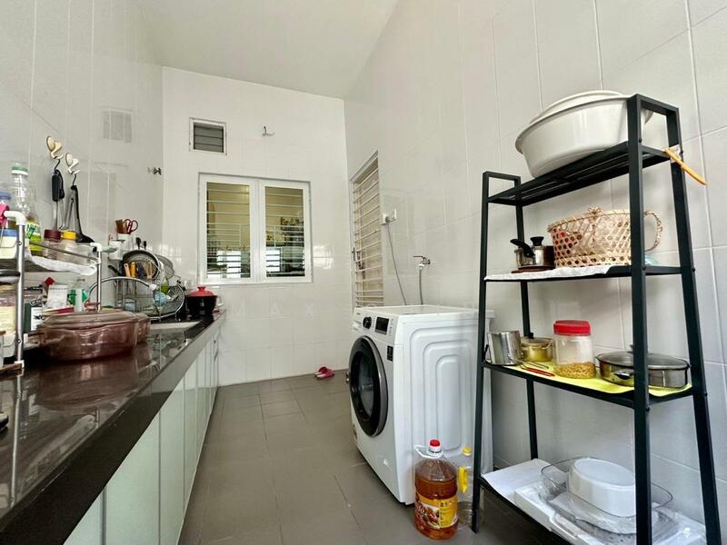 Wet Kitchen