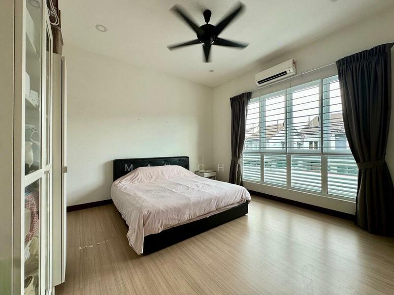 MasterBedroom