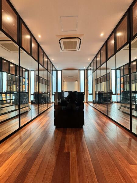 Walking Wardrobe
