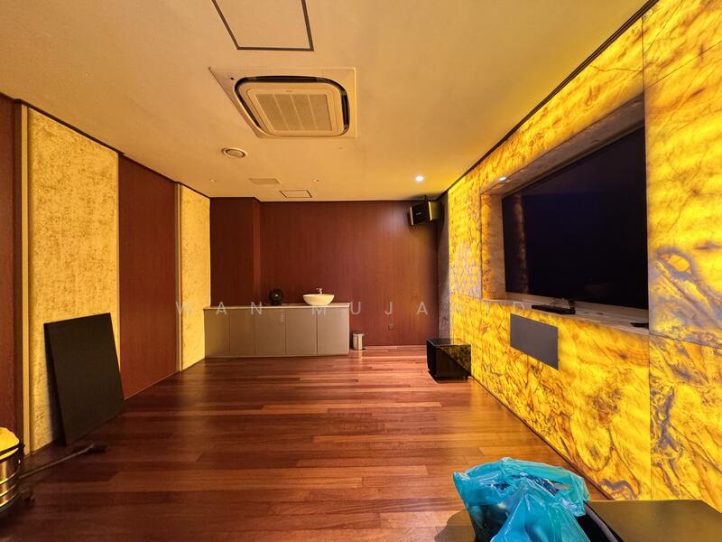Karoake Room