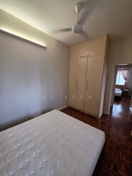 Condominium for Sale at Sri York Condominium - Ivy Yeoh - Bedroom - PropertyGuru.com.my