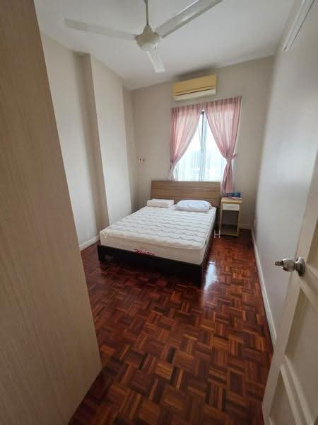 Condominium for Sale at Sri York Condominium - Ivy Yeoh - Bedroom - PropertyGuru.com.my