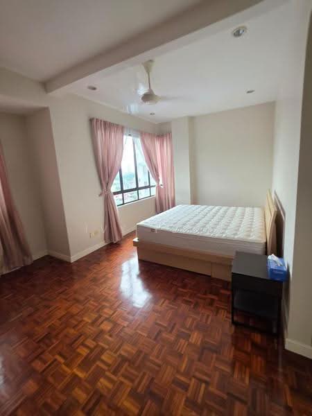 Condominium for Sale at Sri York Condominium - Ivy Yeoh - Bedroom - PropertyGuru.com.my
