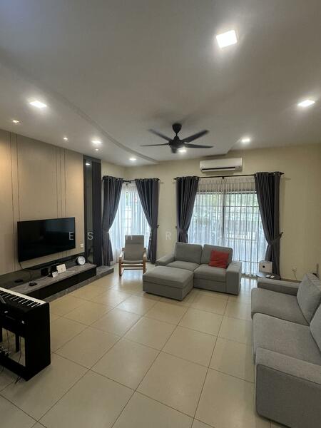 Semi-Detached House for Sale in Bandar Seri Botani (Simpang Pulai) - Esther Lim - Living Room - PropertyGuru.com.my