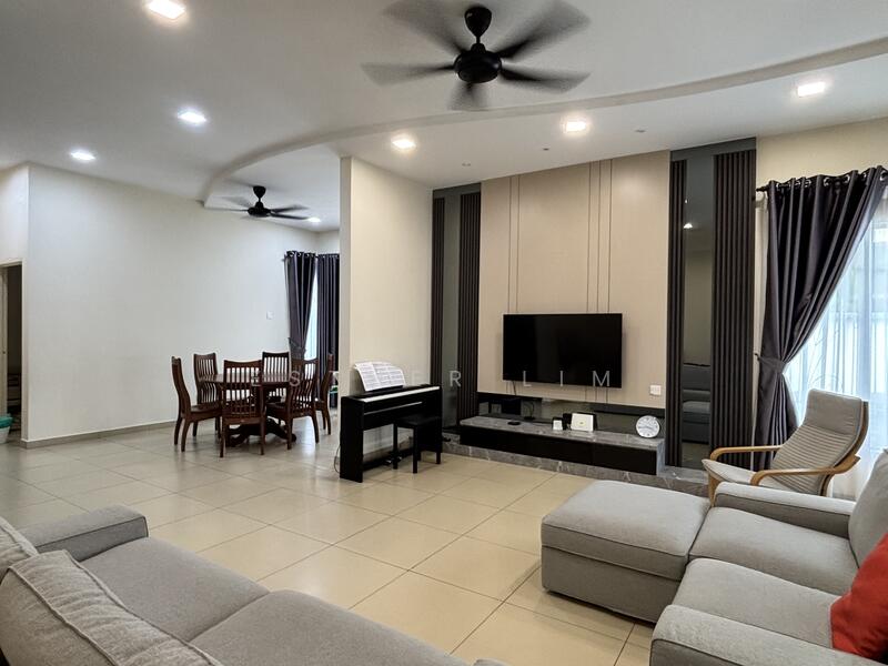 Semi-Detached House for Sale in Bandar Seri Botani (Simpang Pulai) - Esther Lim - Living Room - PropertyGuru.com.my