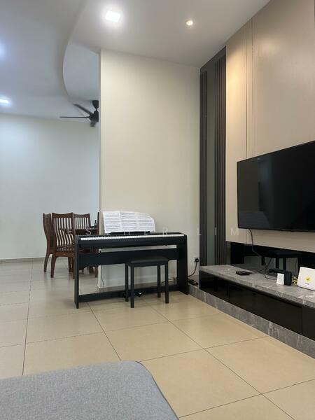 Semi-Detached House for Sale in Bandar Seri Botani (Simpang Pulai) - Esther Lim - Living Room - PropertyGuru.com.my