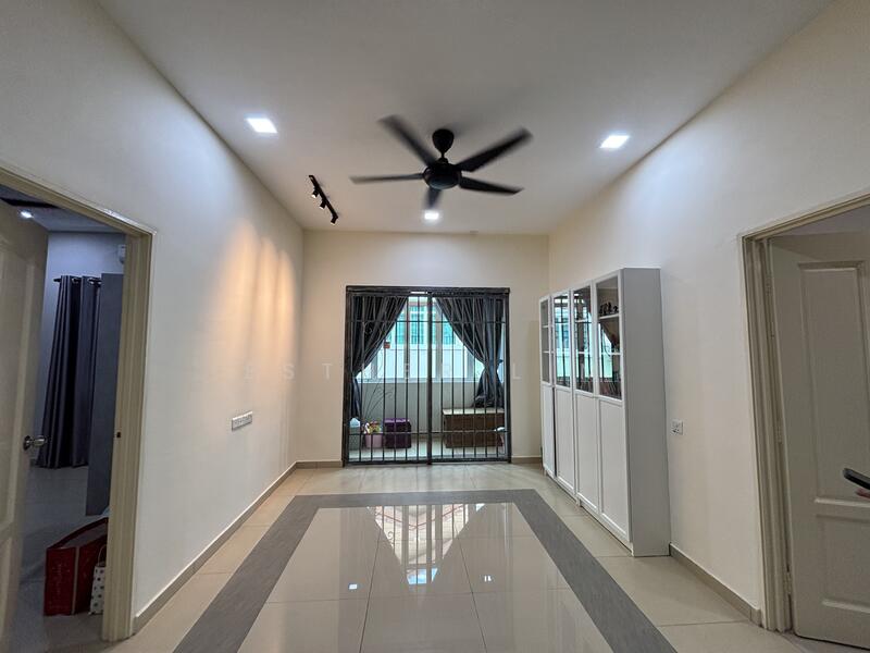 Semi-Detached House for Sale in Bandar Seri Botani (Simpang Pulai) - Esther Lim - Living Room - PropertyGuru.com.my