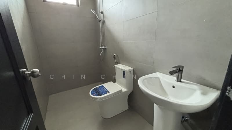 Rumah Teres 2 Tingkat untuk Dijual di Miri (Sarawak) - Chin Chin Kiu - Bathroom - PropertyGuru.com.my