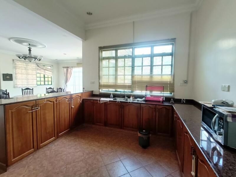 Rumah Banglo untuk Dijual di Leisure Farm (Gelang Patah) - JOON LIANG TAN - Kitchen - PropertyGuru.com.my
