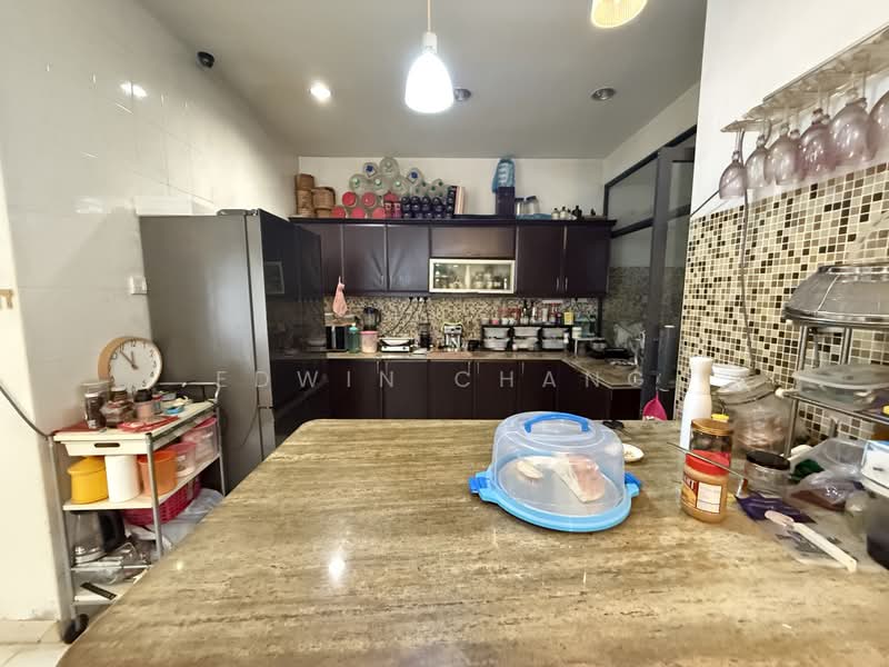 3-storey Terraced House for Sale in Taman Esplanad (Bukit Jalil) - Edwin Chang - Kitchen - PropertyGuru.com.my