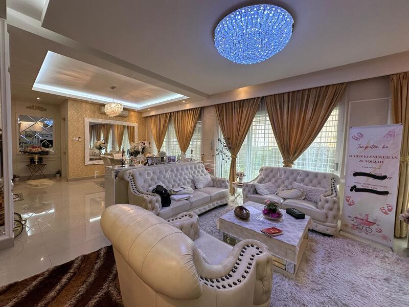 Rumah Banglo untuk Dijual di Bandar Baru Selayang (Selayang) - Firdaus Dauz - Living Room - PropertyGuru.com.my