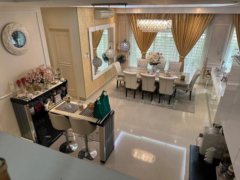 Rumah Banglo untuk Dijual di Bandar Baru Selayang (Selayang) - Firdaus Dauz - Dining Room - PropertyGuru.com.my