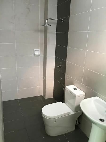 Rumah Banglo untuk Dijual di Bandar Utama (Sungai Petani) - Hasrul Rosli - Bathroom - PropertyGuru.com.my