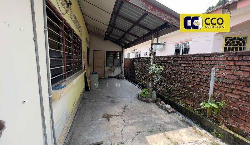 For Sale - Ipoh Garden Kampung Simee Single Storey Bungalow Corner House