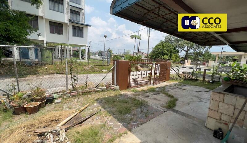 For Sale - Ipoh Garden Kampung Simee Single Storey Bungalow Corner House
