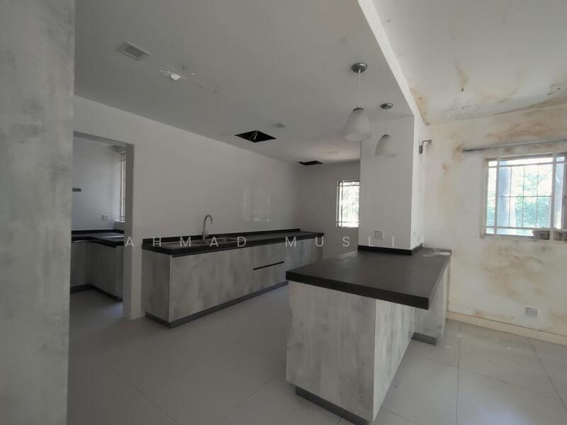 Untuk Dijual - Seri Maya Condominium
