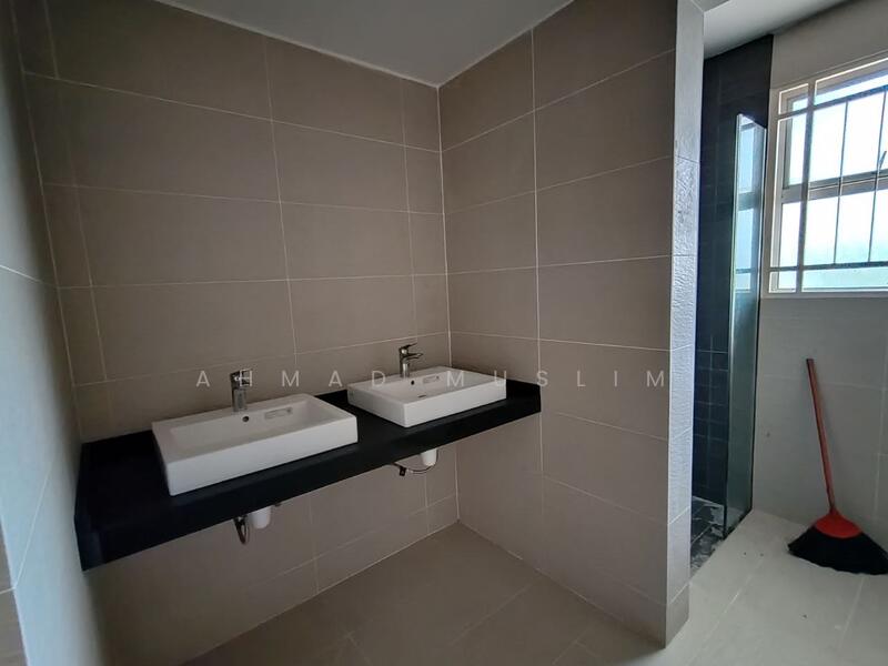 Untuk Dijual - Seri Maya Condominium