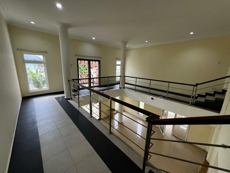 Untuk Disewa - Country Heights Kajang