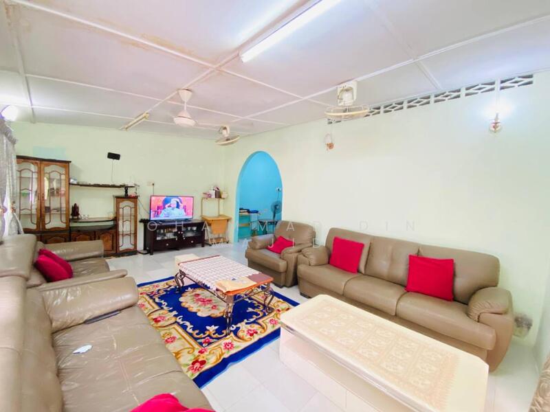 Untuk Dijual - Partial Furnished Single Storey Semi-D Kg Pandan Dalam, Ampang