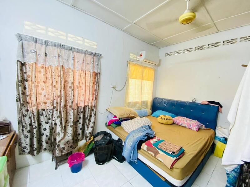 Untuk Dijual - Partial Furnished Single Storey Semi-D Kg Pandan Dalam, Ampang