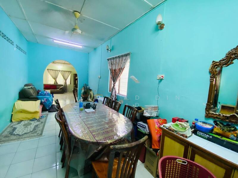 Untuk Dijual - Partial Furnished Single Storey Semi-D Kg Pandan Dalam, Ampang