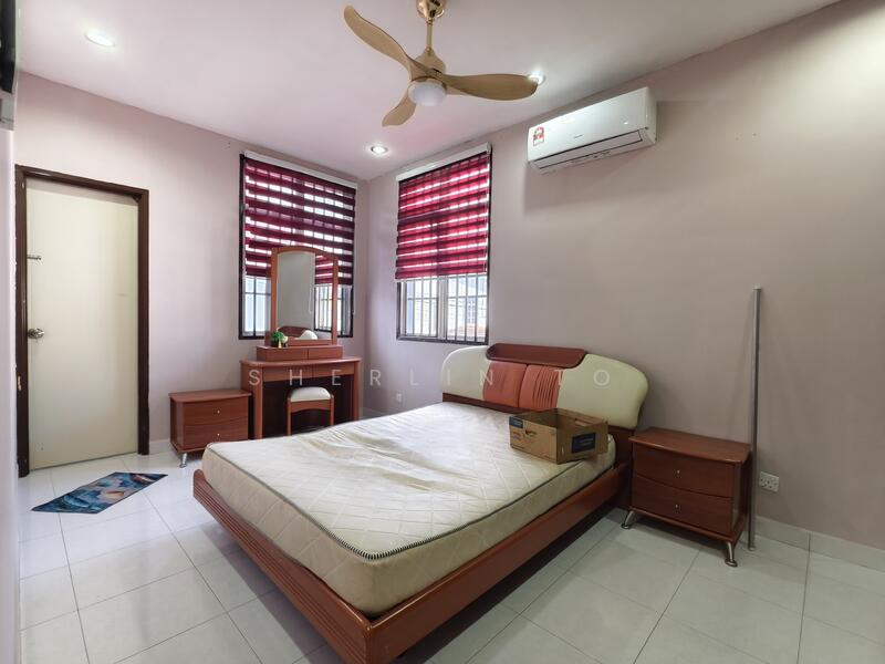 Untuk Disewa - BUKIT INDAH BANDAR NUSAJAYA