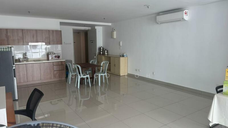 Kediaman Servis untuk Disewa di Pacific Star (Service Residence) - Coco Loh - Living Room - PropertyGuru.com.my