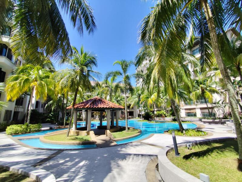 Dip Pool & Jacuzzi