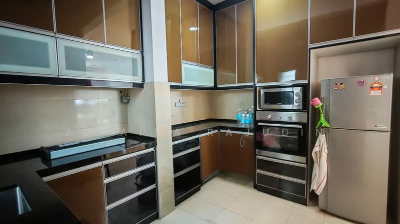 Condominium for Sale at Kristal Heights - Zuraina Rajudin - Kitchen - PropertyGuru.com.my