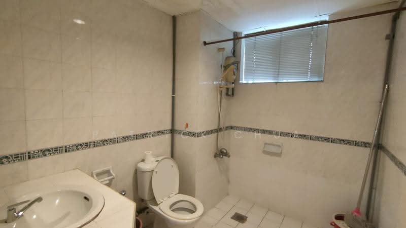 Kondominium untuk Dijual di Vista Damai - Patrick Chua - Bathroom - PropertyGuru.com.my