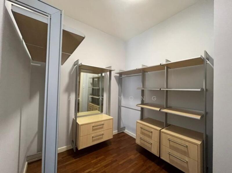 Closet