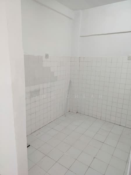 Pangsapuri untuk Dijual di Mutiara Court - Rono Cheah - Interior - PropertyGuru.com.my