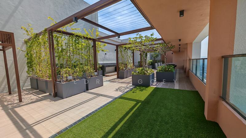 For Rent - Emerald Hill