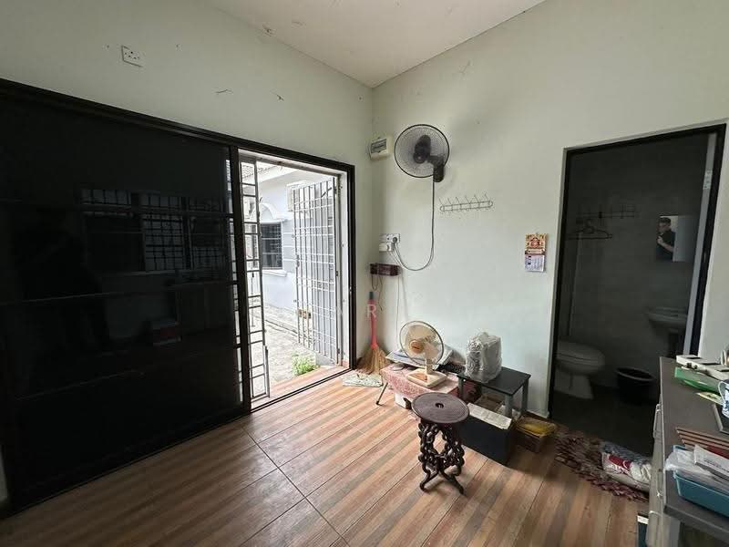 Bungalow House for Sale in Taman Desa Putra Indah (Ipoh) - Gary Tang - Interior - PropertyGuru.com.my