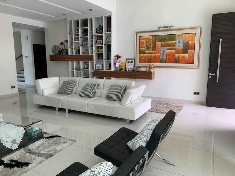 Bungalow House untuk Dijual di Bukit Rimau (Shah Alam) - J J - Living Room - PropertyGuru.com.my
