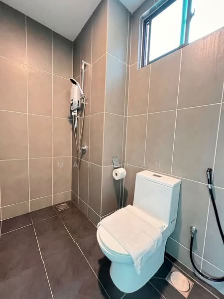 Service Residence for Sale at Greenfield Residence - Max Chan - Bathroom - PropertyGuru.com.my
