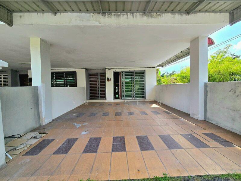 Car Porch