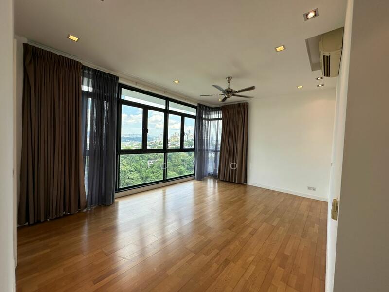 Master room 