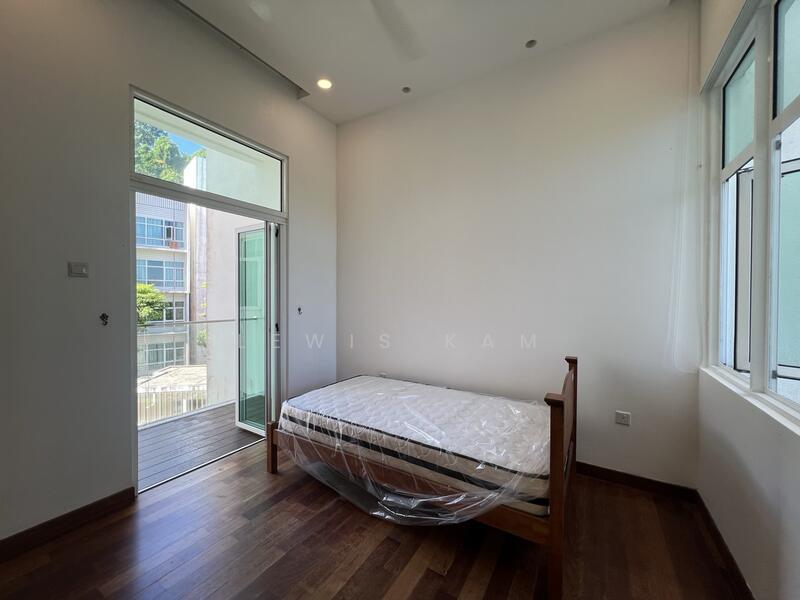 Kondominium untuk Disewa di Ferringhi Residence - Lewis Kam - Bedroom - PropertyGuru.com.my