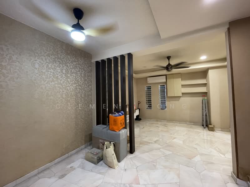 2-storey Terraced House for Sale in Usj 3 (Subang Jaya) - Clement Kong - Living Room - PropertyGuru.com.my