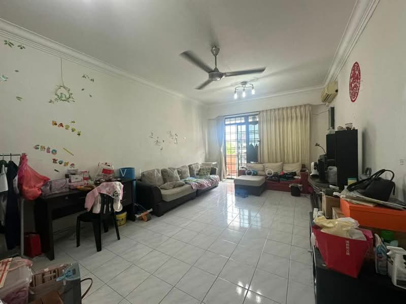 Kondominium untuk Dijual di Skudai Villa - Vince Soo - Living Room - PropertyGuru.com.my