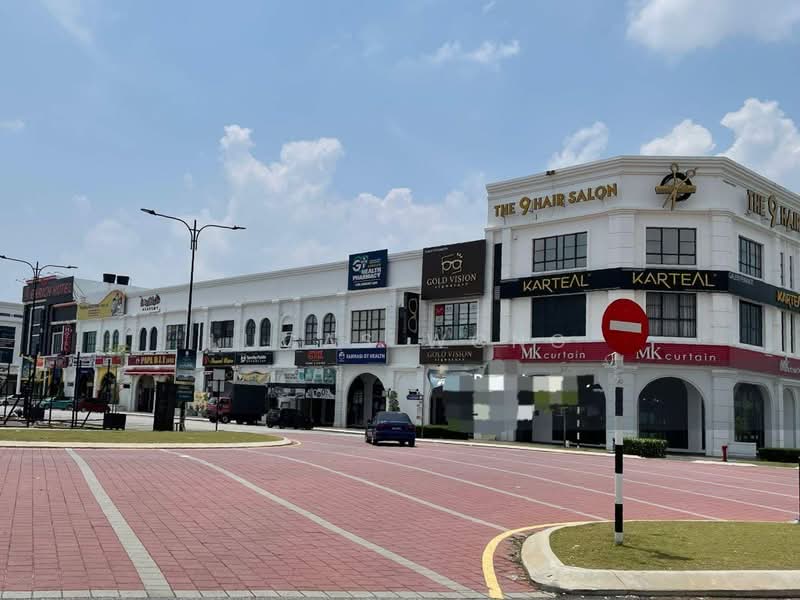 Shop for Sale in Bandar Puncak Alam (Puncak Alam) - Lucas Wong - Exterior - PropertyGuru.com.my