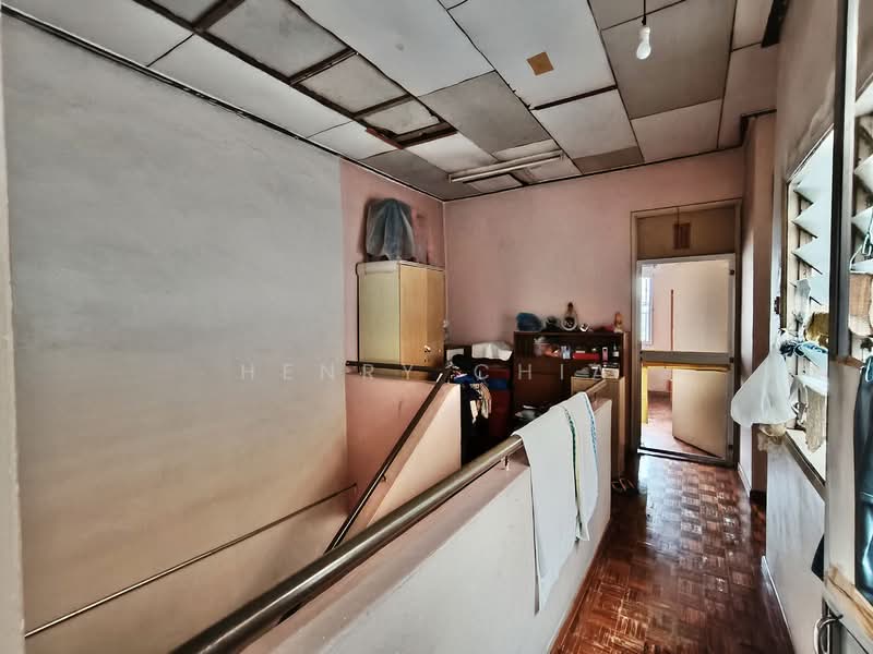 Rumah Teres untuk Dijual di KL City Centre (Kuala Lumpur) - Henry Chia - Corridor - PropertyGuru.com.my