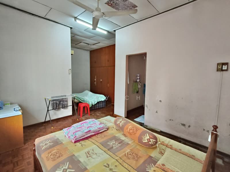 Rumah Teres untuk Dijual di KL City Centre (Kuala Lumpur) - Henry Chia - Bedroom - PropertyGuru.com.my