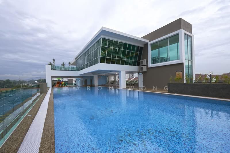 Bungalow House untuk Dijual di Taman Lembah Indah (Simpang Ampat) - Sharon Wong - Pool - PropertyGuru.com.my