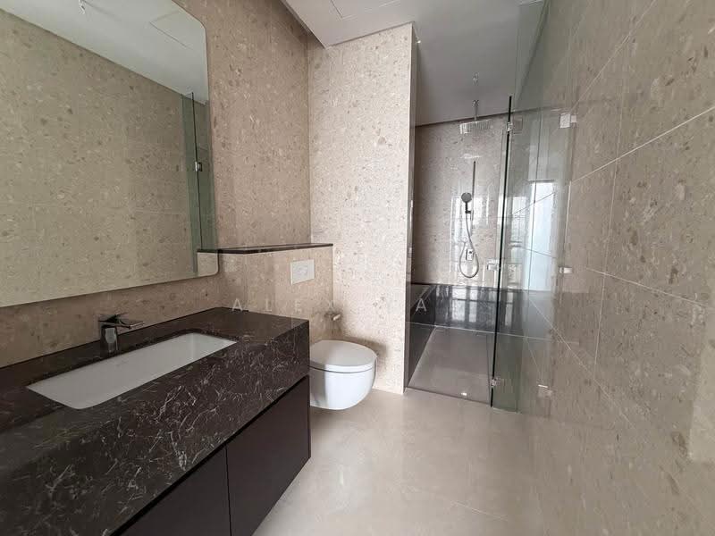 Kondominium untuk Dijual di Pavilion Damansara Heights - Alex Yap - Bathroom - PropertyGuru.com.my