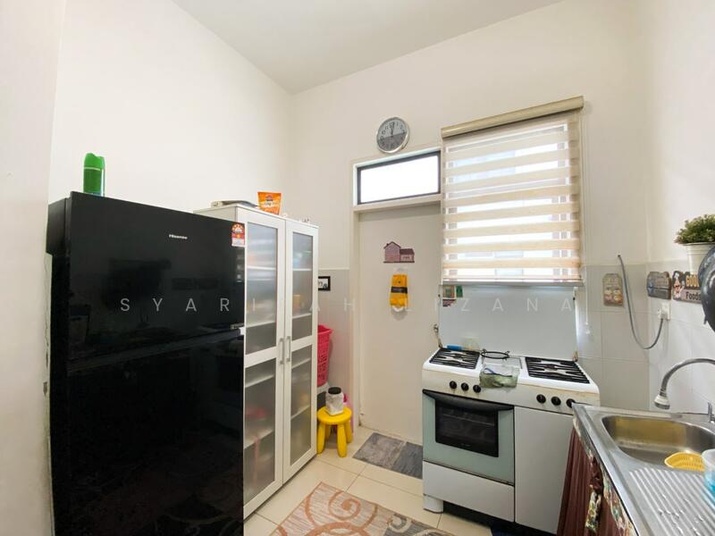 2-storey Terraced House for Sale in Shah Alam (Selangor) - Syarifah Lizana - Kitchen - PropertyGuru.com.my