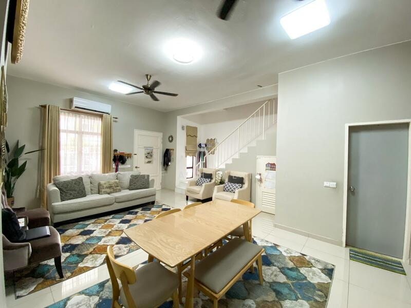 2-storey Terraced House for Sale in Shah Alam (Selangor) - Syarifah Lizana - Living Room - PropertyGuru.com.my